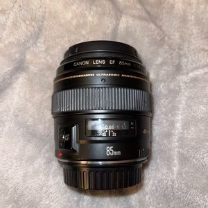Canon EF 85 mm 1.8